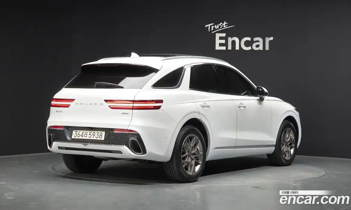 Genesis GV70 2023 2.5 Автомат в Москве № 56448, фото 16