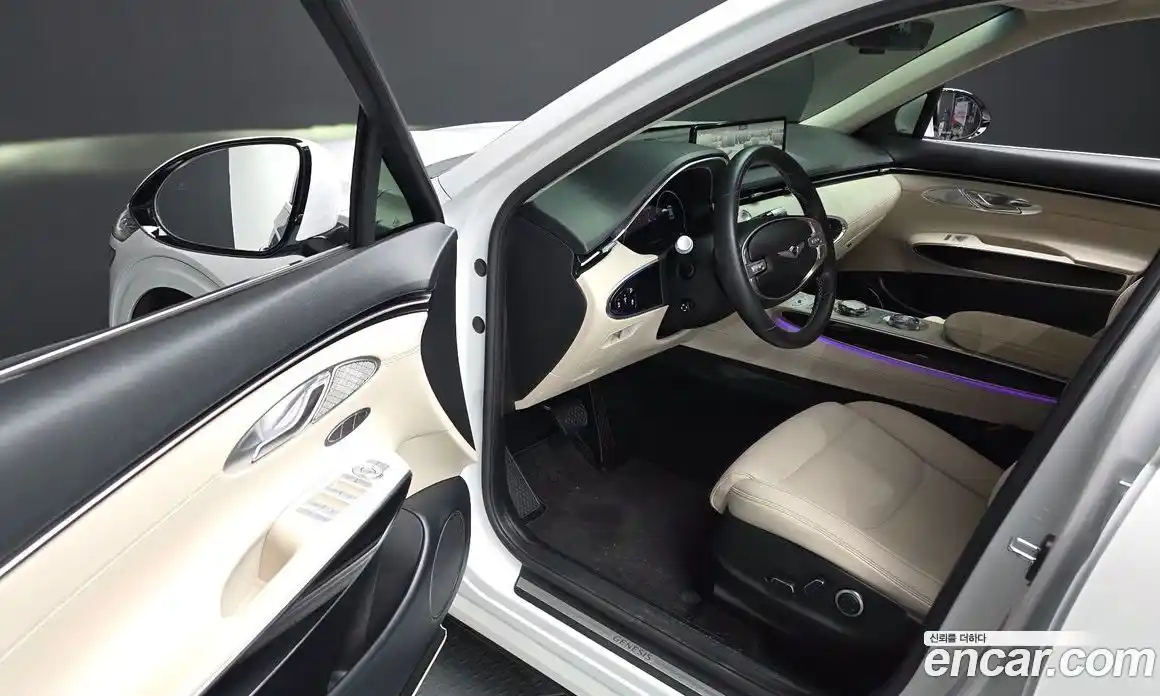 Genesis GV70 2023 2.5 Автомат в Москве № 56448, фото 9