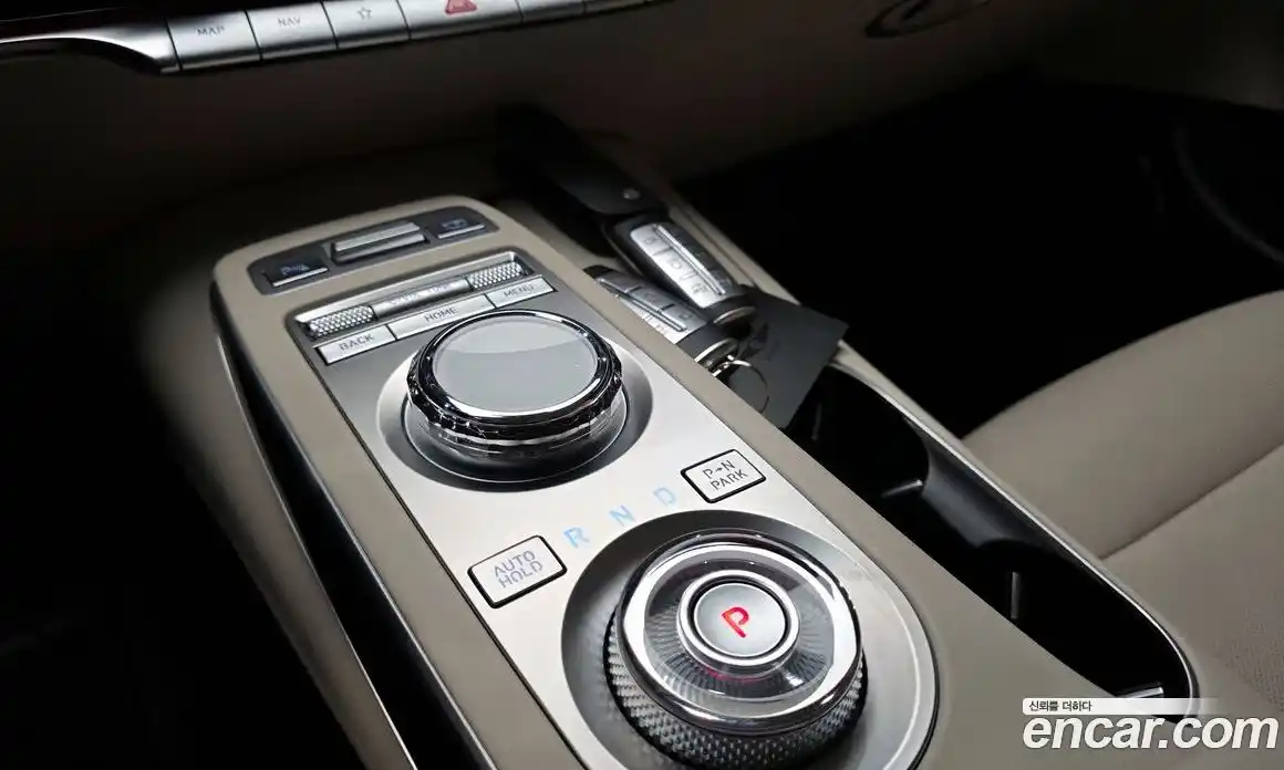 Genesis GV70 2021 2.5 Автомат в Москве № 57102, фото 5