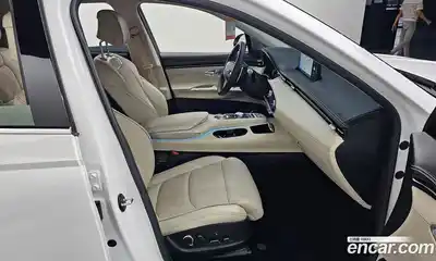 Genesis GV70 2024 2.5 Автомат в Москве № 58595, миниатюра 9