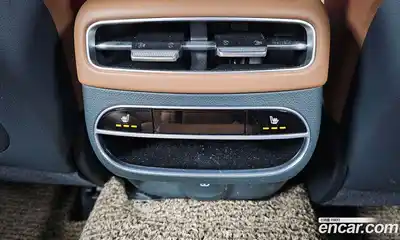 Genesis GV70 2023 2.5 Автомат в Москве № 58951, миниатюра 3