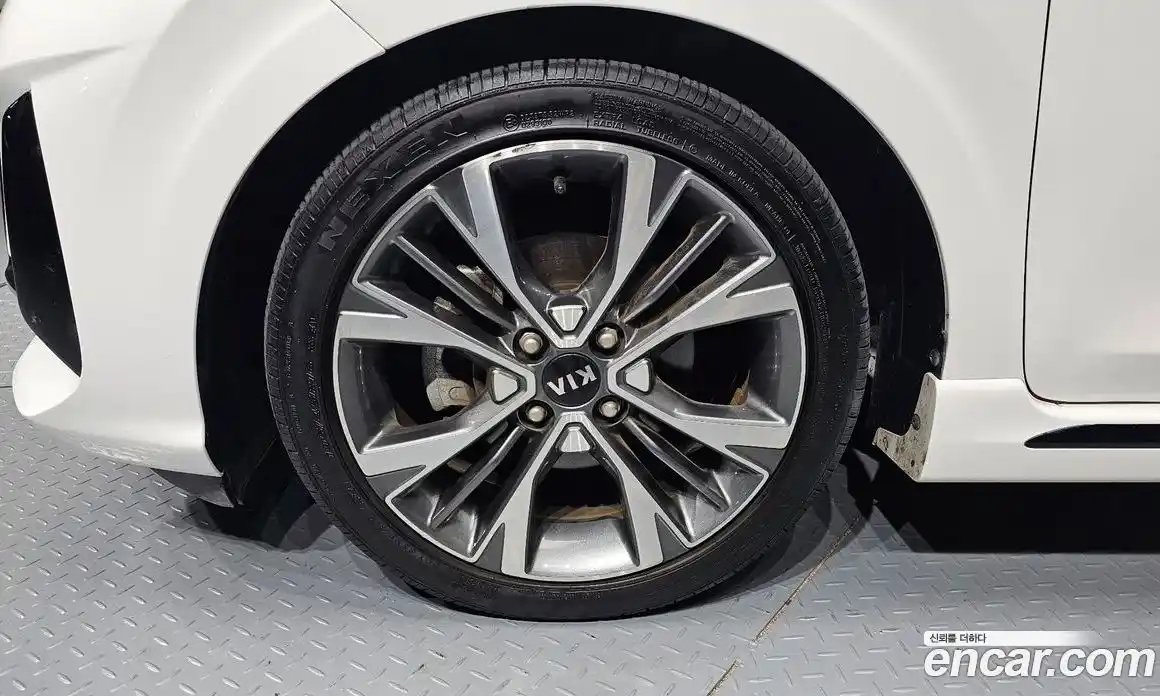 Kia Morning 2021 1.0 Автомат в Москве № 60773, фото 6