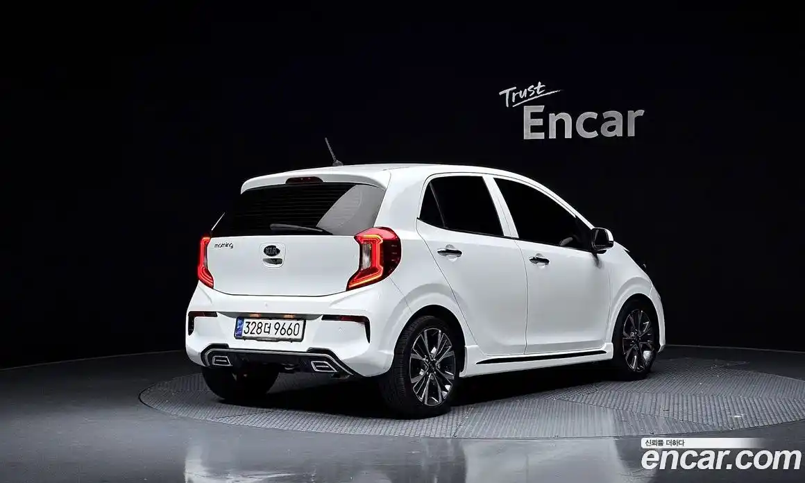 Kia Morning 2021 1.0 Автомат в Москве № 60773, фото 10