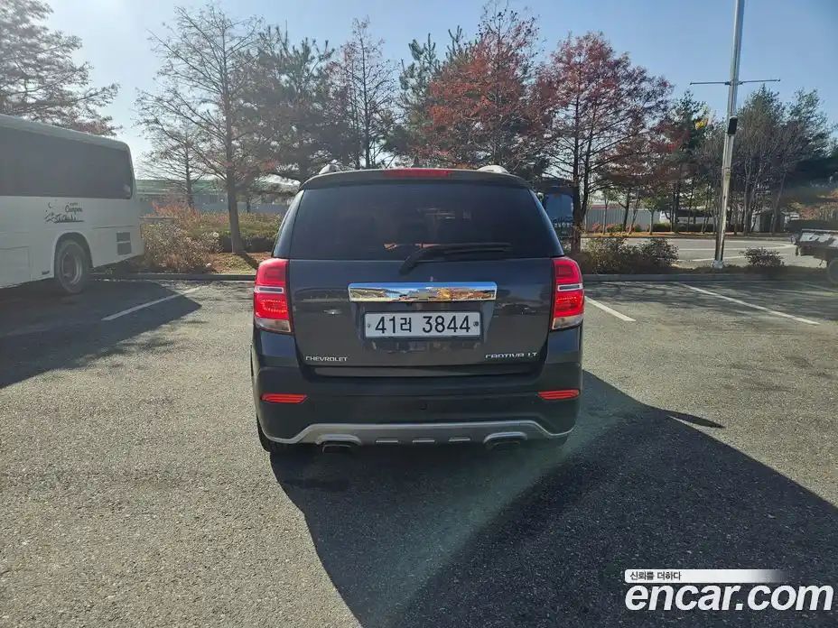 Chevrolet Captiva 2015 2.0 Автомат в Москве № 62231, фото 3