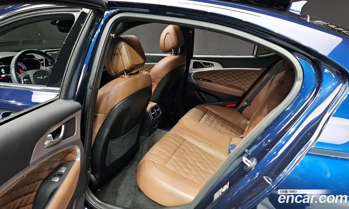 Genesis G70 2019 2.0 Автомат в Москве № 80952, фото 14