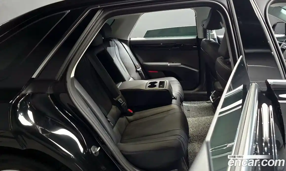 Hyundai Grandeur 2026 1.6 Автомат в Москве № 8172, фото 11