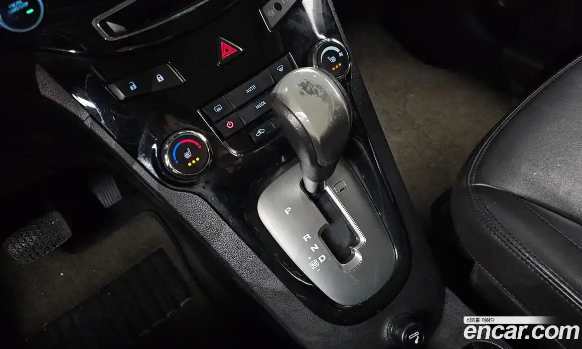 Chevrolet Orlando 2012 2.0 Автомат в Москве № 100118, фото 14