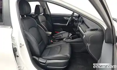 Kia K3 2019 1.6 Автомат в Москве № 10031, миниатюра 12