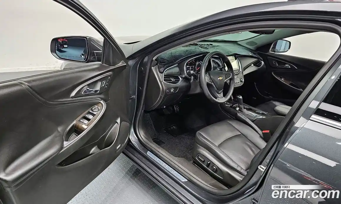 Chevrolet Malibu 2017 2.0 Автомат в Москве № 103262, фото 11