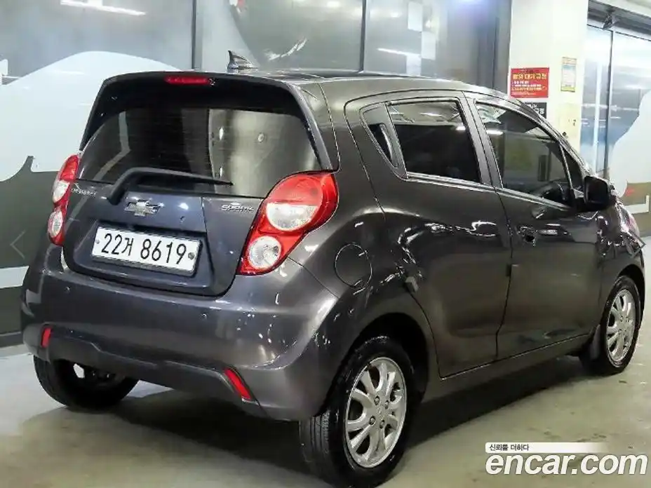 Chevrolet Spark 2014 1.0 Вариатор в Москве № 104434, фото 4