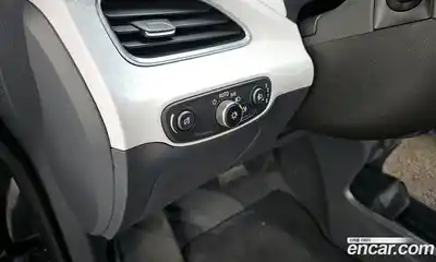 Chevrolet Bolt EV 2019 0.2 Автомат в Москве № 105032, миниатюра 5