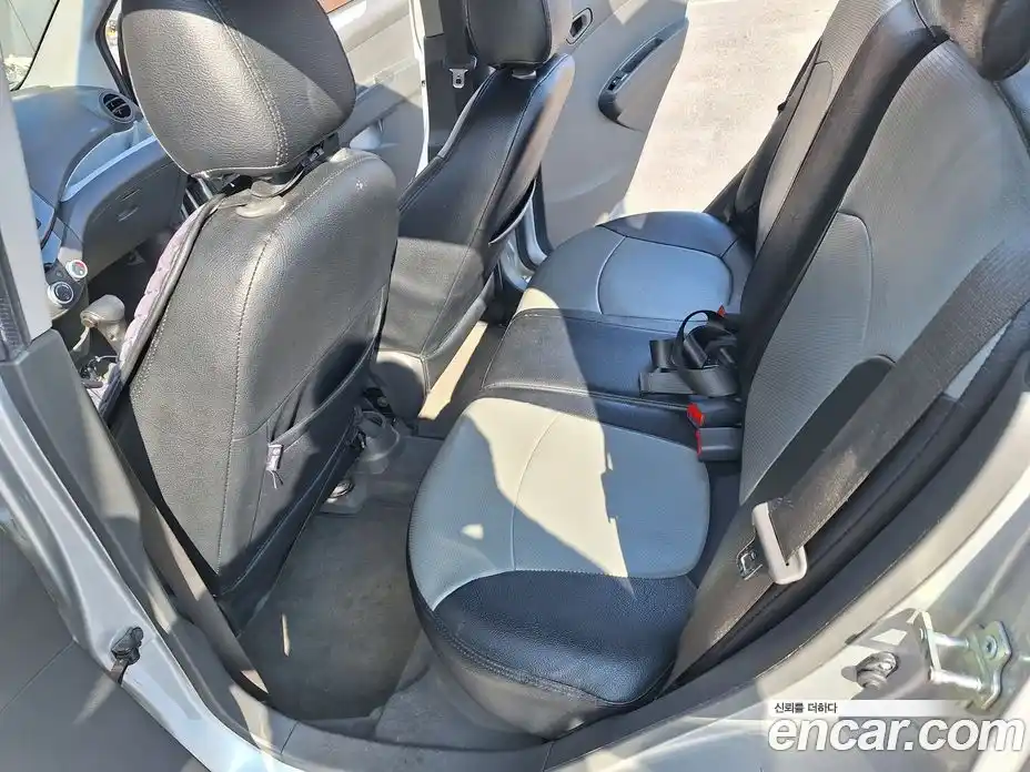 Chevrolet Matiz 2011 1.0 Автомат в Москве № 105260, фото 11