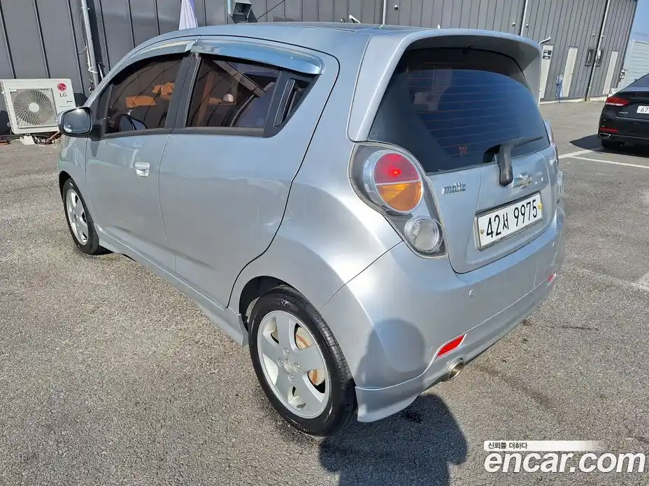 Chevrolet Matiz 2011 1.0 Автомат в Москве № 105260, фото 6