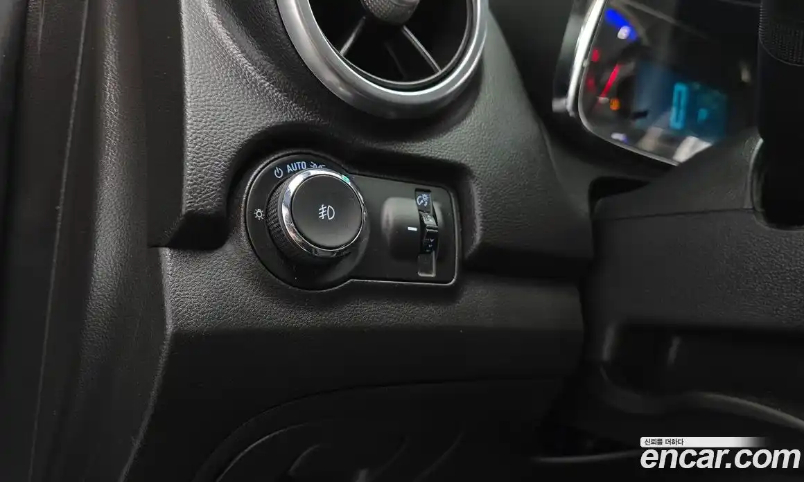 Chevrolet Trax 2016 1.6 Автомат в Москве № 105429, фото 14