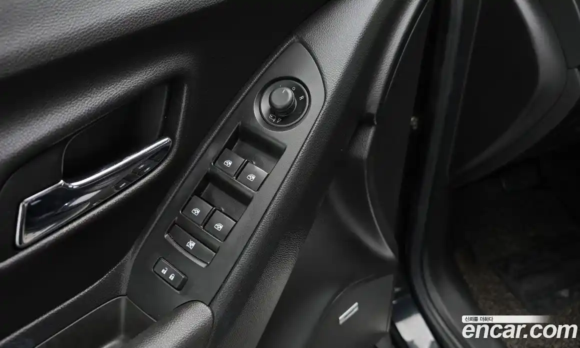 Chevrolet Trax 2016 1.6 Автомат в Москве № 105429, фото 17