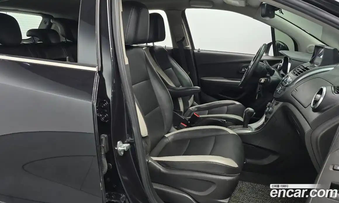 Chevrolet Trax 2016 1.6 Автомат в Москве № 105429, фото 10