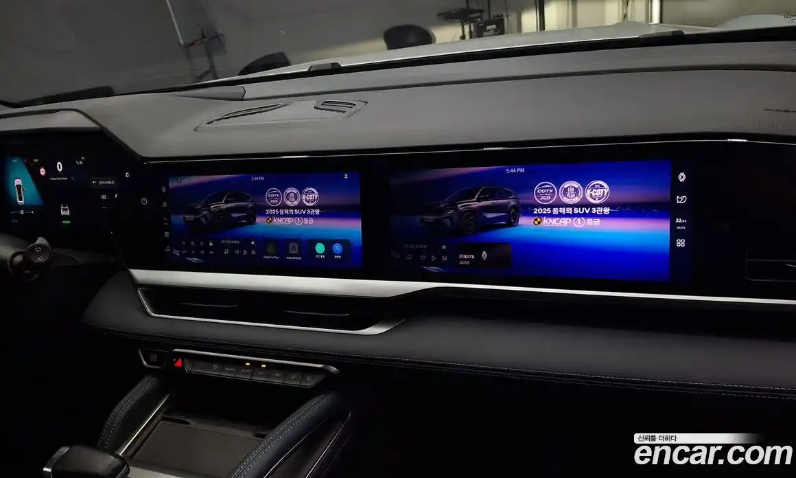 Renault Grand Koleos 2025 1.5 Автомат в Москве № 106664, фото 15