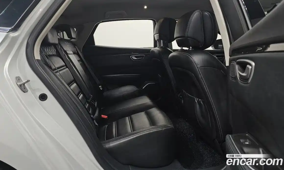 Renault SM6 2019 1.6 Автомат в Москве № 107092, фото 12