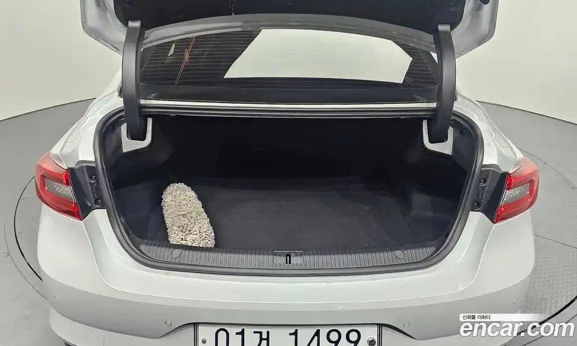 Renault SM6 2019 1.6 Автомат в Москве № 107092, фото 5