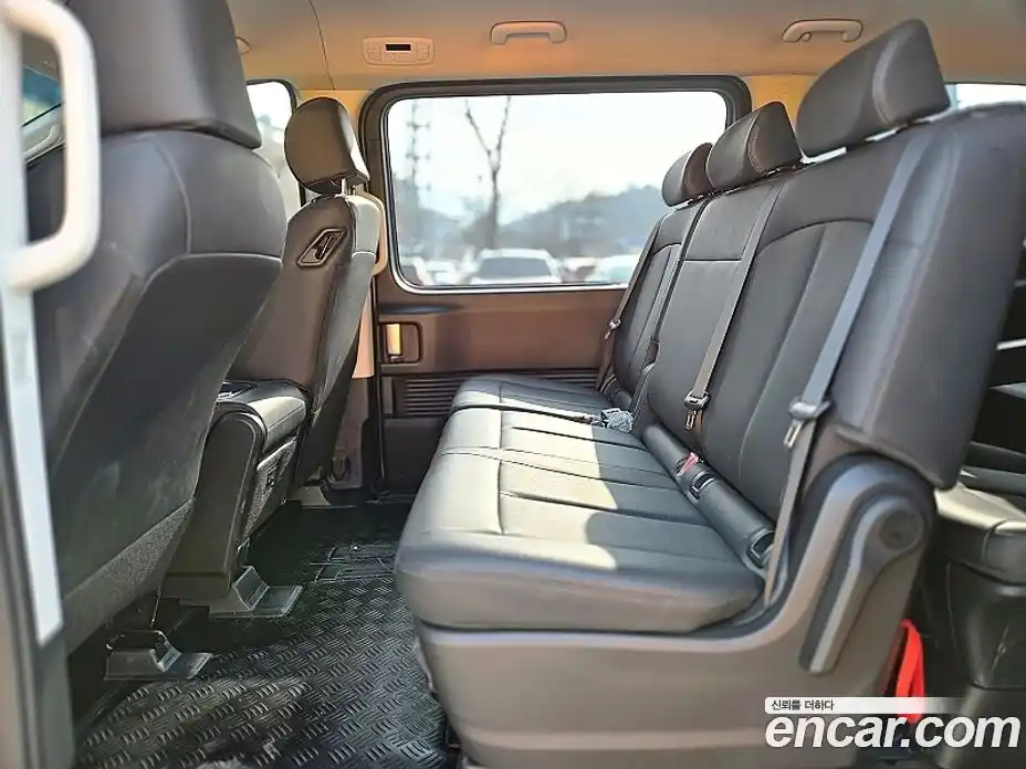Hyundai Staria 2025 2.2 Автомат в Москве № 107684, фото 17