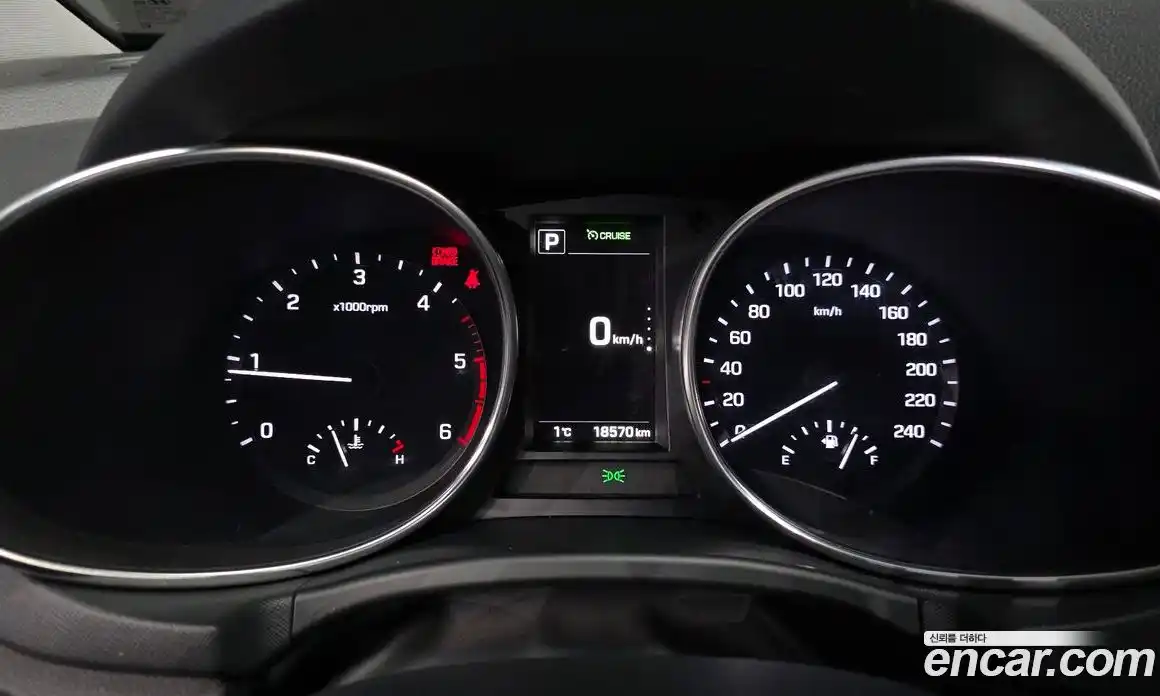 Hyundai Santa Fe 2016 2.0 Автомат в Москве № 108059, фото 13