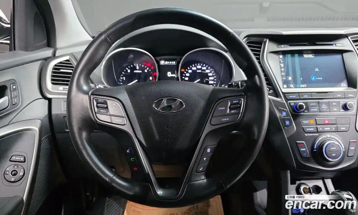 Hyundai Santa Fe 2016 2.0 Автомат в Москве № 108059, фото 14