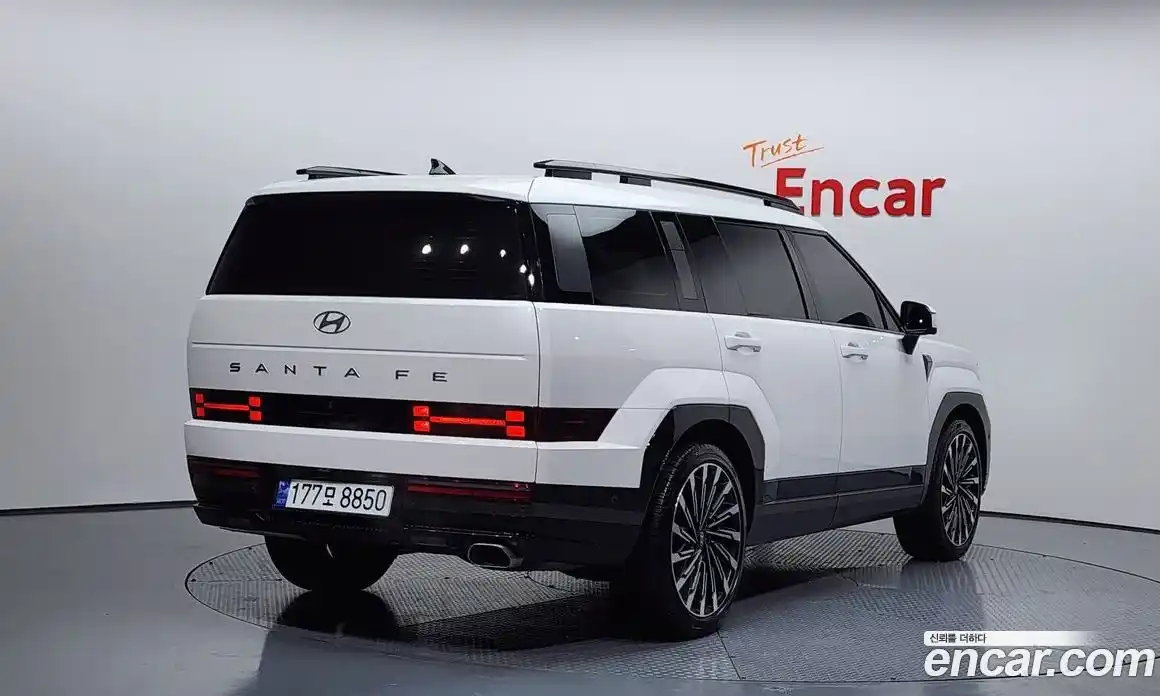 Hyundai Santa Fe 2024 2.5 Автомат в Москве № 108126, фото 15