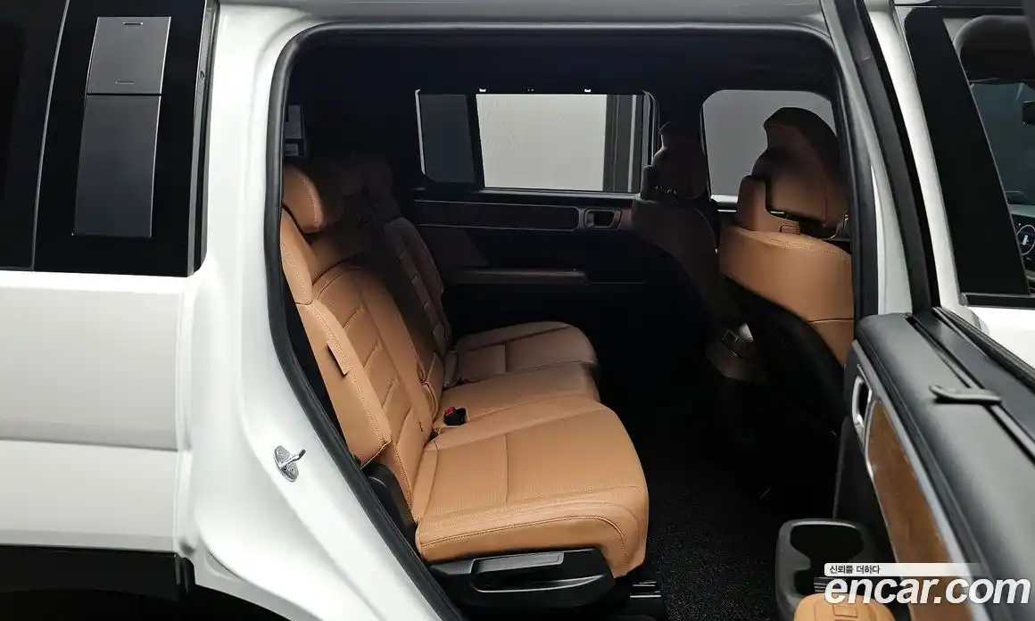 Hyundai Santa Fe 2024 1.6 Автомат в Москве № 110127, фото 17