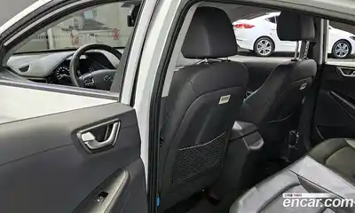 Hyundai Ioniq 2020 1.6 Автомат в Москве № 110364, миниатюра 11