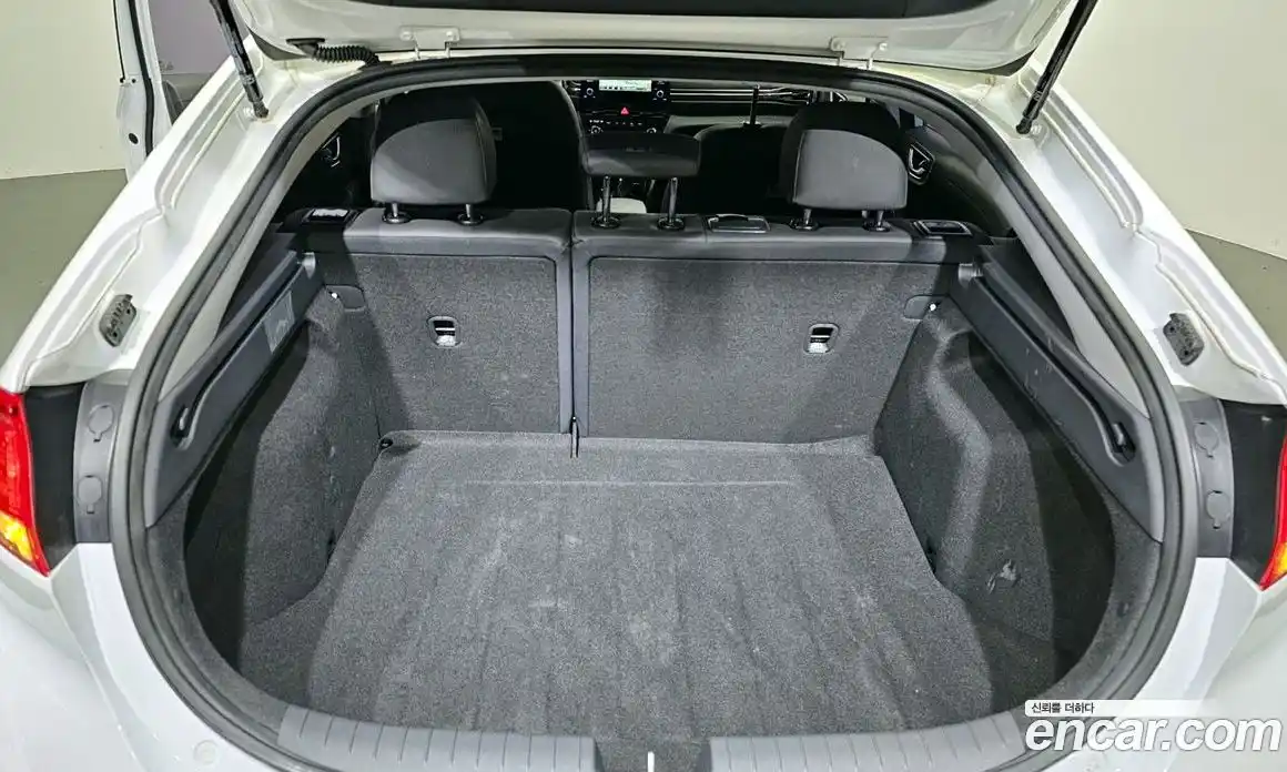 Hyundai Ioniq 2020 1.6 Автомат в Москве № 110364, фото 20