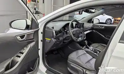 Hyundai Ioniq 2020 1.6 Автомат в Москве № 110364, миниатюра 10