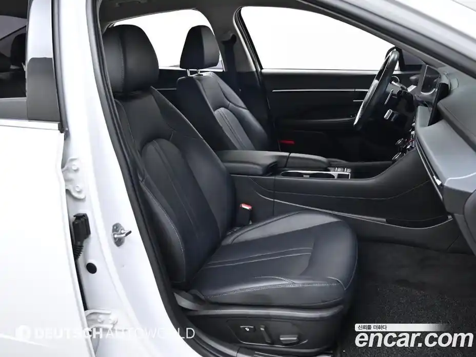 Hyundai Sonata 2024 1.6 Автомат в Москве № 112012, фото 10