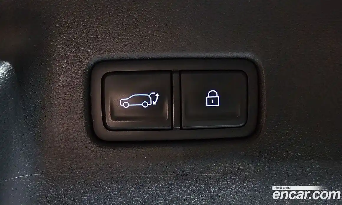 Hyundai Santa Fe 2024 1.6 Автомат в Москве № 112211, фото 17