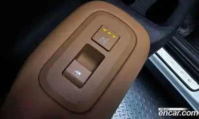 Hyundai Santa Fe 2024 1.6 Автомат в Москве № 112211, миниатюра 5