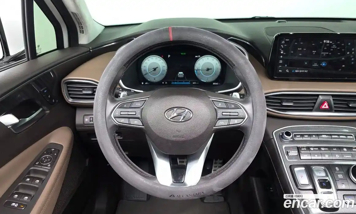 Hyundai Santa Fe 2023 2.5 Автомат в Москве № 112257, фото 10