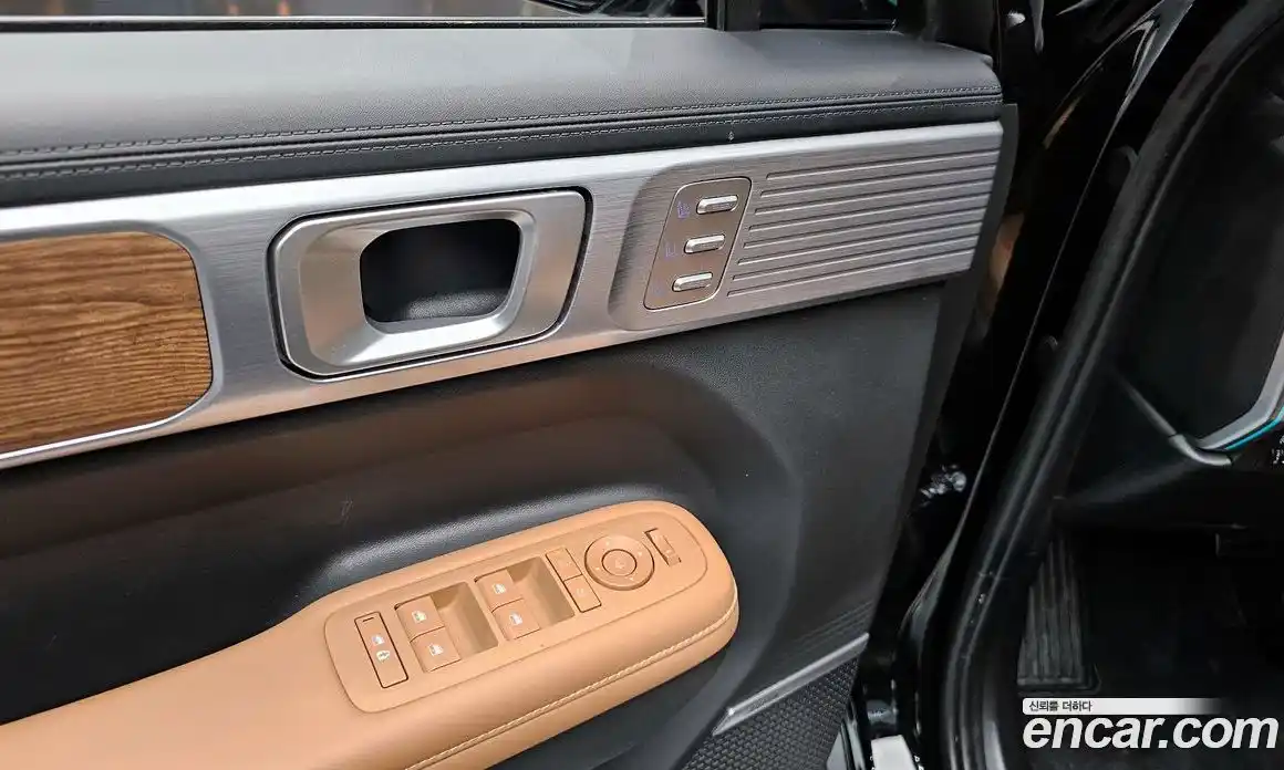 Hyundai Santa Fe 2024 1.6 Автомат в Москве № 112551, фото 14