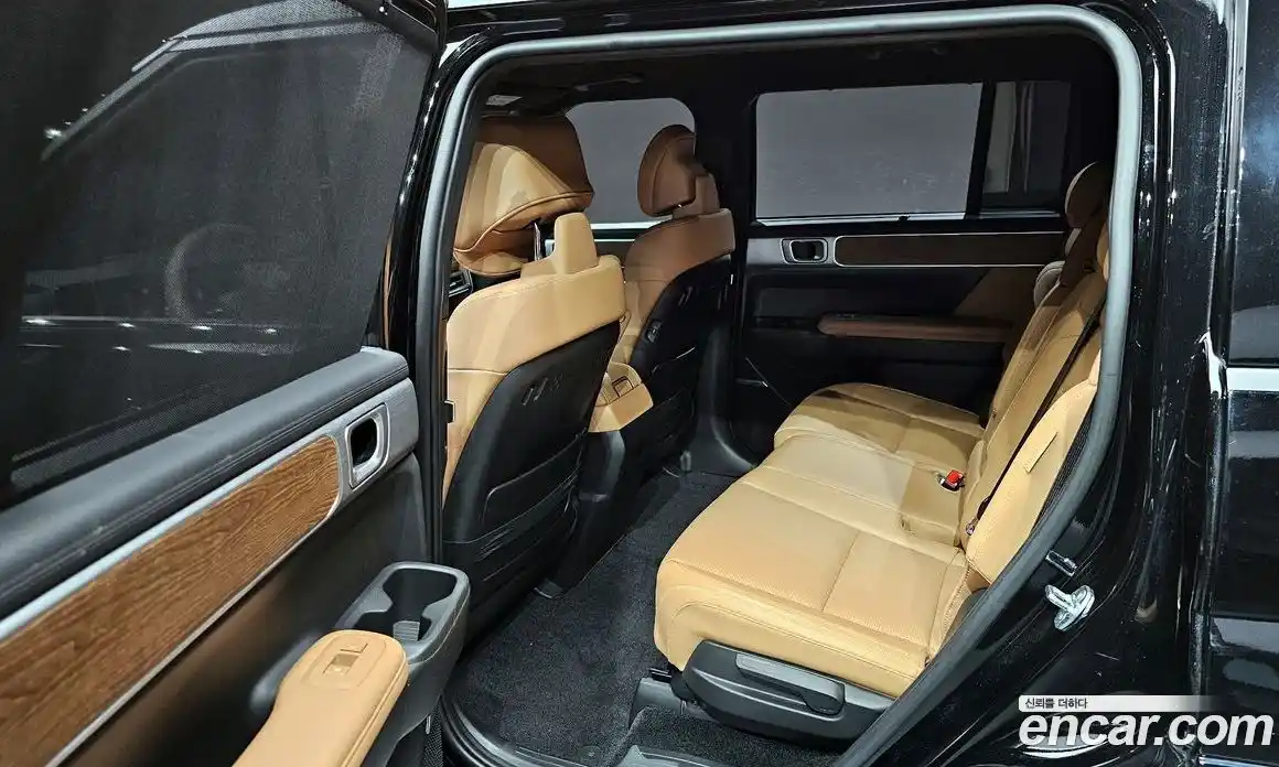 Hyundai Santa Fe 2024 1.6 Автомат в Москве № 112551, фото 18