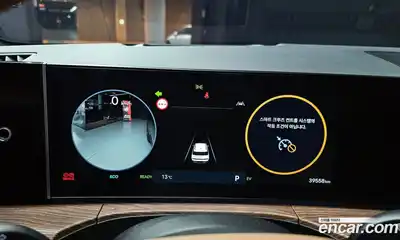 Hyundai Santa Fe 2024 1.6 Автомат в Москве № 112551, миниатюра 4