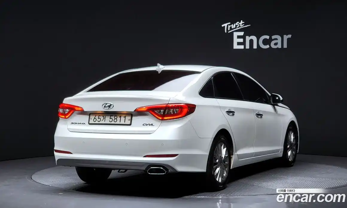 Hyundai Sonata 2017 2.0 Автомат в Москве № 112764, фото 16