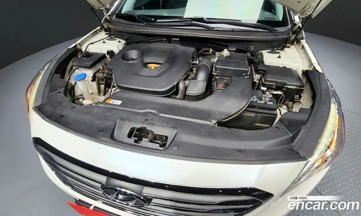 Hyundai Sonata 2017 2.0 Автомат в Москве № 112764, фото 17