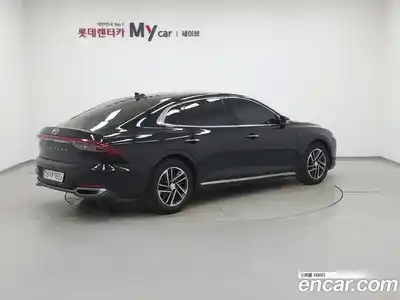Hyundai Grandeur 2023 2.5 Автомат в Москве № 112897, миниатюра 5