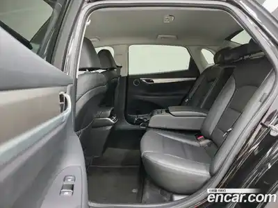 Hyundai Grandeur 2023 2.5 Автомат в Москве № 112897, миниатюра 10