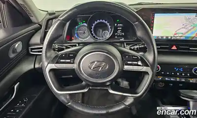 Hyundai Avante 2023 1.6 Автомат в Москве № 114613, миниатюра 4