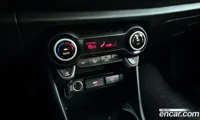 Kia Morning 2024 1.0 Автомат в Москве № 119283, миниатюра 6