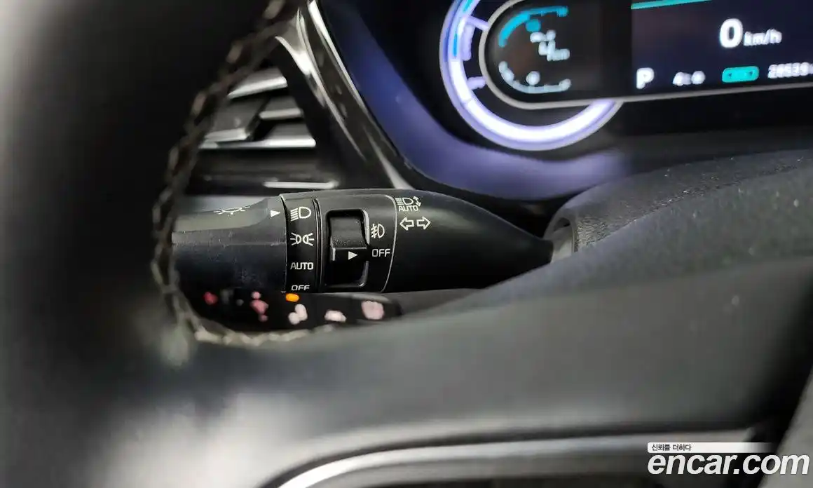 Kia Niro 2020 1.6 Автомат в Москве № 121108, фото 12