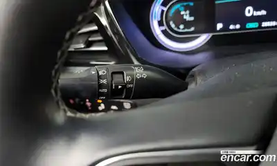 Kia Niro 2020 1.6 Автомат в Москве № 121108, миниатюра 12