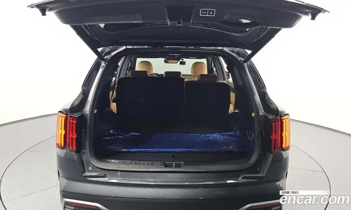 Kia Sorento 2023 1.6 Автомат в Москве № 121621, фото 20