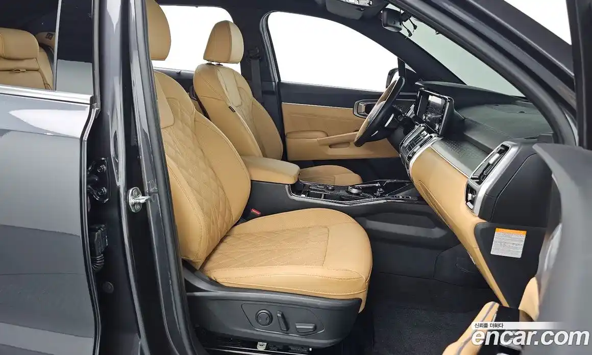 Kia Sorento 2023 1.6 Автомат в Москве № 121621, фото 10