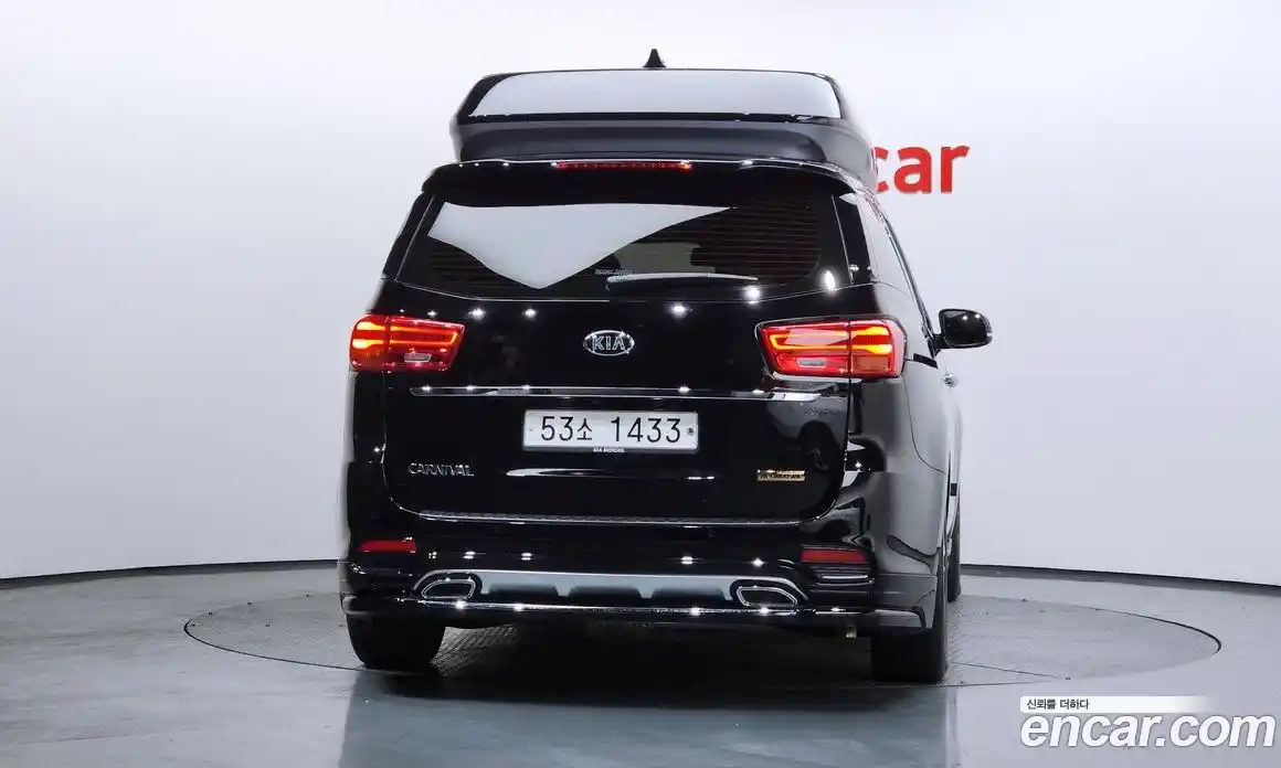 Kia Canival 2019 2.2 Автомат в Москве № 121937, фото 20