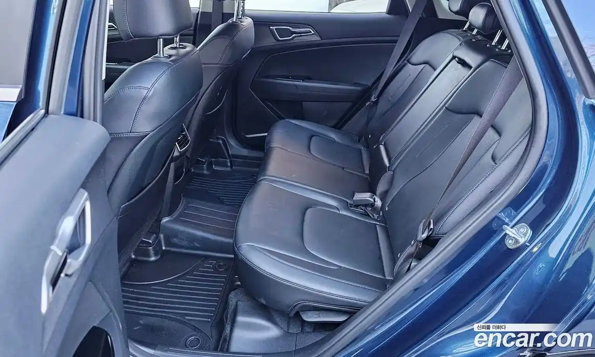 Kia Sportage 2023 1.6 Автомат в Москве № 122346, фото 3